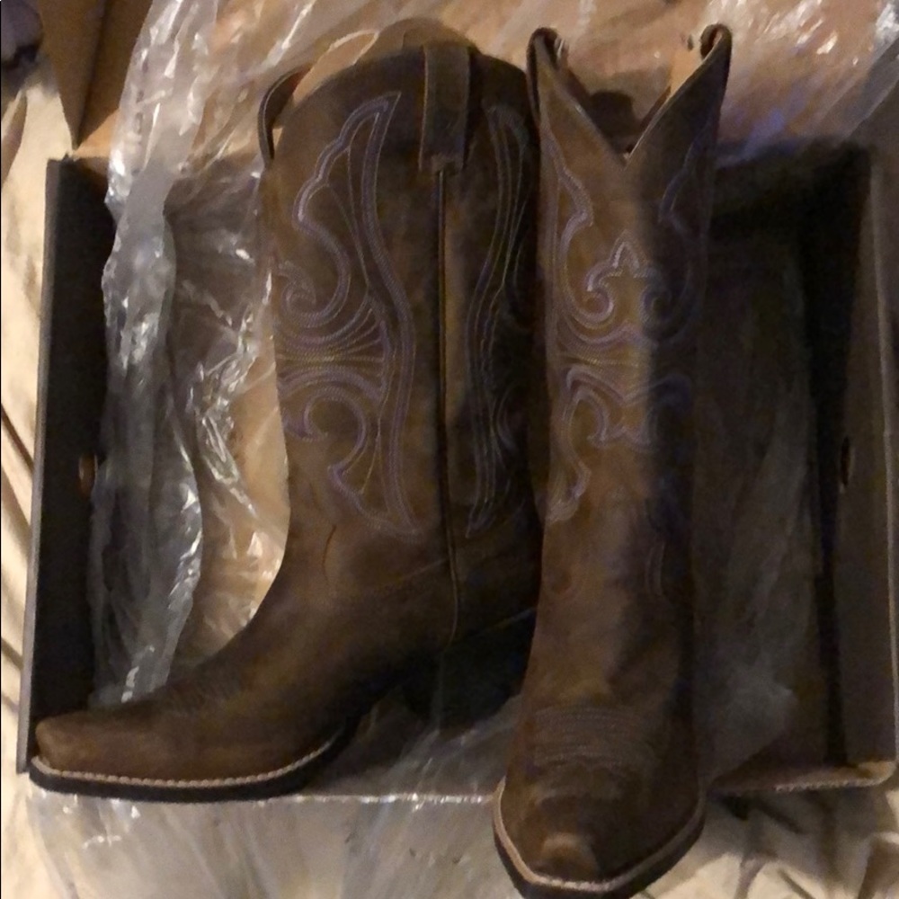 Women’s Ariat cowboy boots - Picture 6 of 6